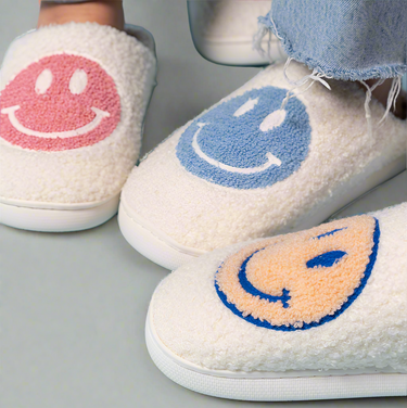 IG Smiley Slippers