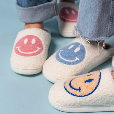 IG Smiley Slippers